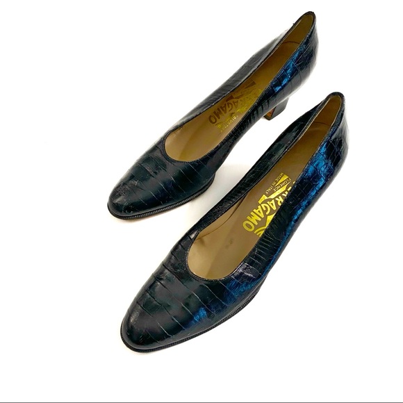 Salvatore Ferragamo Vintage Black Pumps 7 - Picture 2 of 8